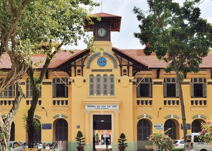 Mahasiswa pedagogi mengeluh karena mereka belum menerima dukungan biaya hidup - Foto 1. sư phạm - Ảnh 1.