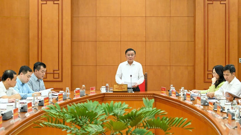 Thường trực Ban Bí thư Trần Cẩm Tú chủ trì giao ban công tác quý III/2025. (Ảnh: DUY LINH)