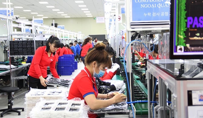 Tạo điều kiện thuận lợi để các doanh nghiệp sản xuất nghiên cứu, phát triển, đổi mới công nghệ. Tạo điều kiện thuận lợi để các doanh nghiệp sản xuất nghiên cứu, phát triển, đổi mới công nghệ.