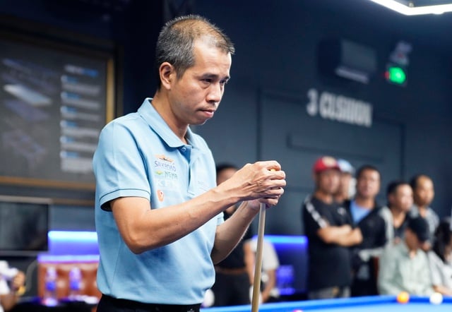 Bilhar: Tran Quyet Chien e o número 1 do mundo Jaspers foram inesperadamente eliminados - Foto 1. Billiards: Trần Quyết Chiến và số 1 thế giới Jaspers bị loại đầy bất ngờ- Ảnh 1.