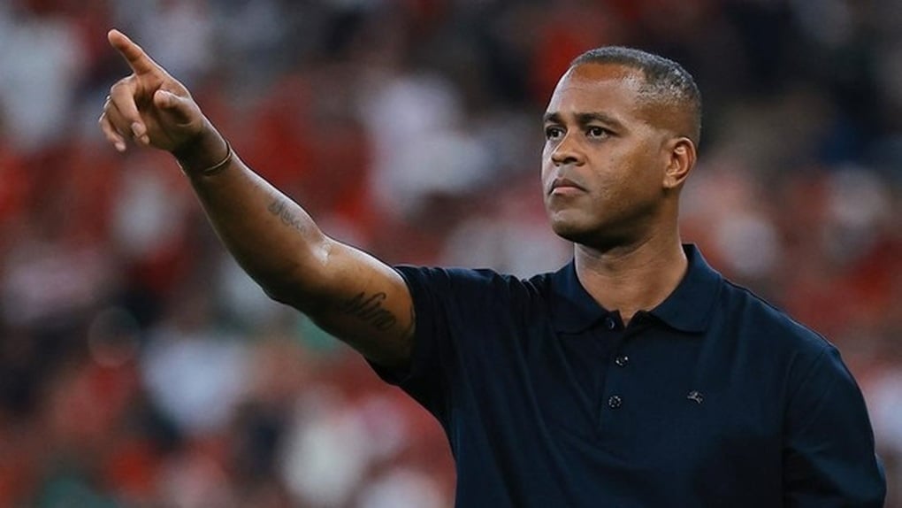 Phản ứng của CĐV Đông Nam Á khi Indonesia sa thải HLV Patrick Kluivert - 1