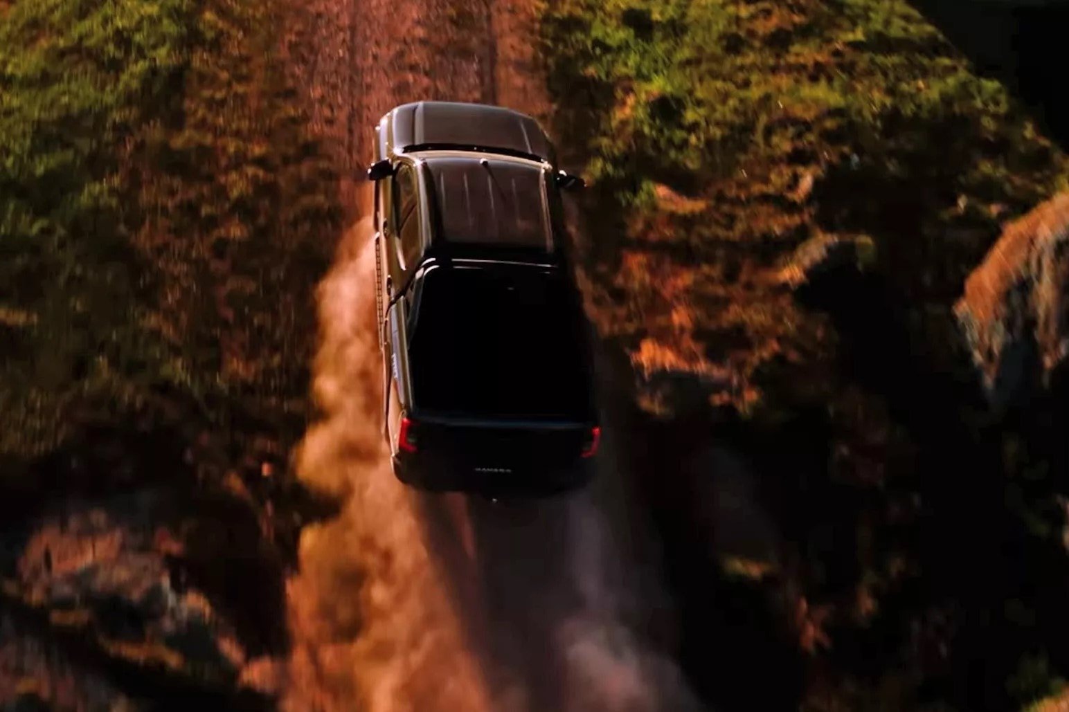 Die neue Generation des Nissan Navara basiert auf einer gemeinsamen Plattform mit dem Mitsubishi Triton. Foto: Nissan