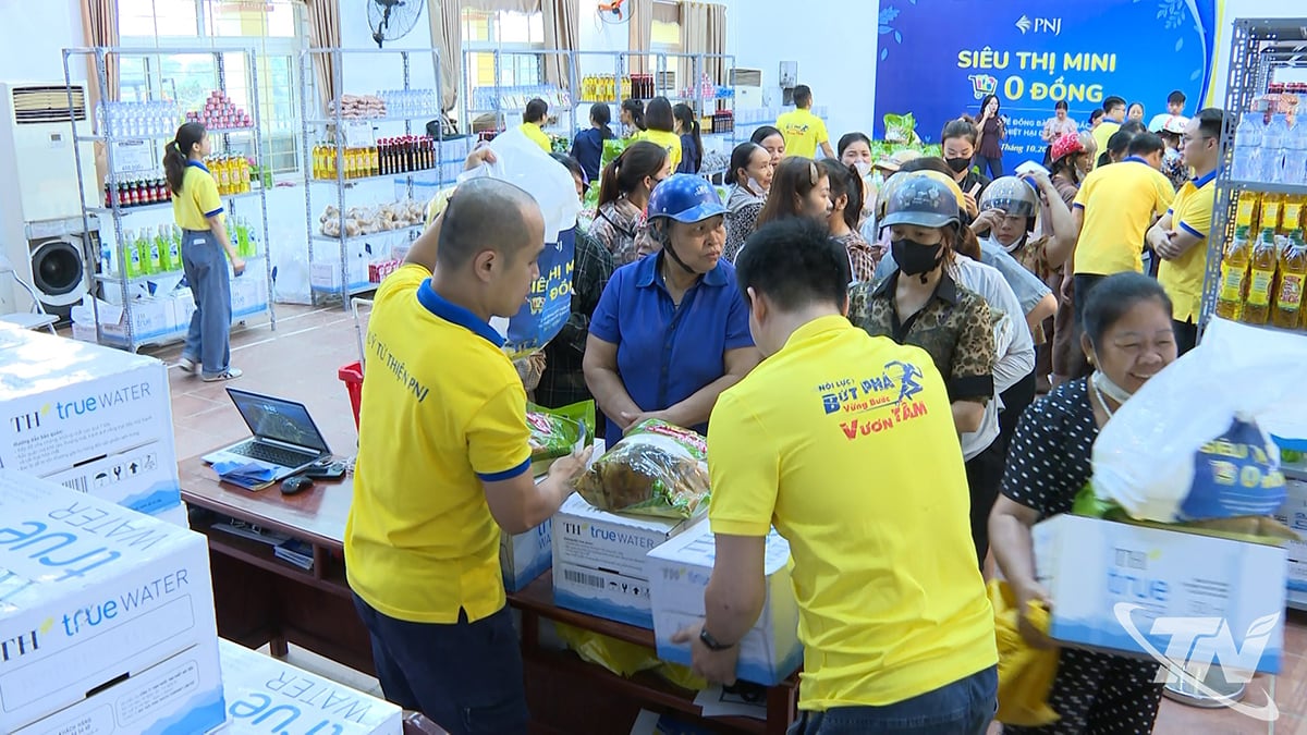 0 VND mini szupermarket Linh Son községben, Thai Nguyen tartományban.
