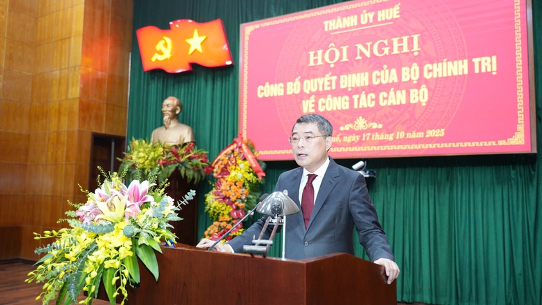 Bộ Chính trị chỉ định đồng chí Nguyễn Đình Trung giữ chức Bí thư Thành ủy Huế- Ảnh 2.