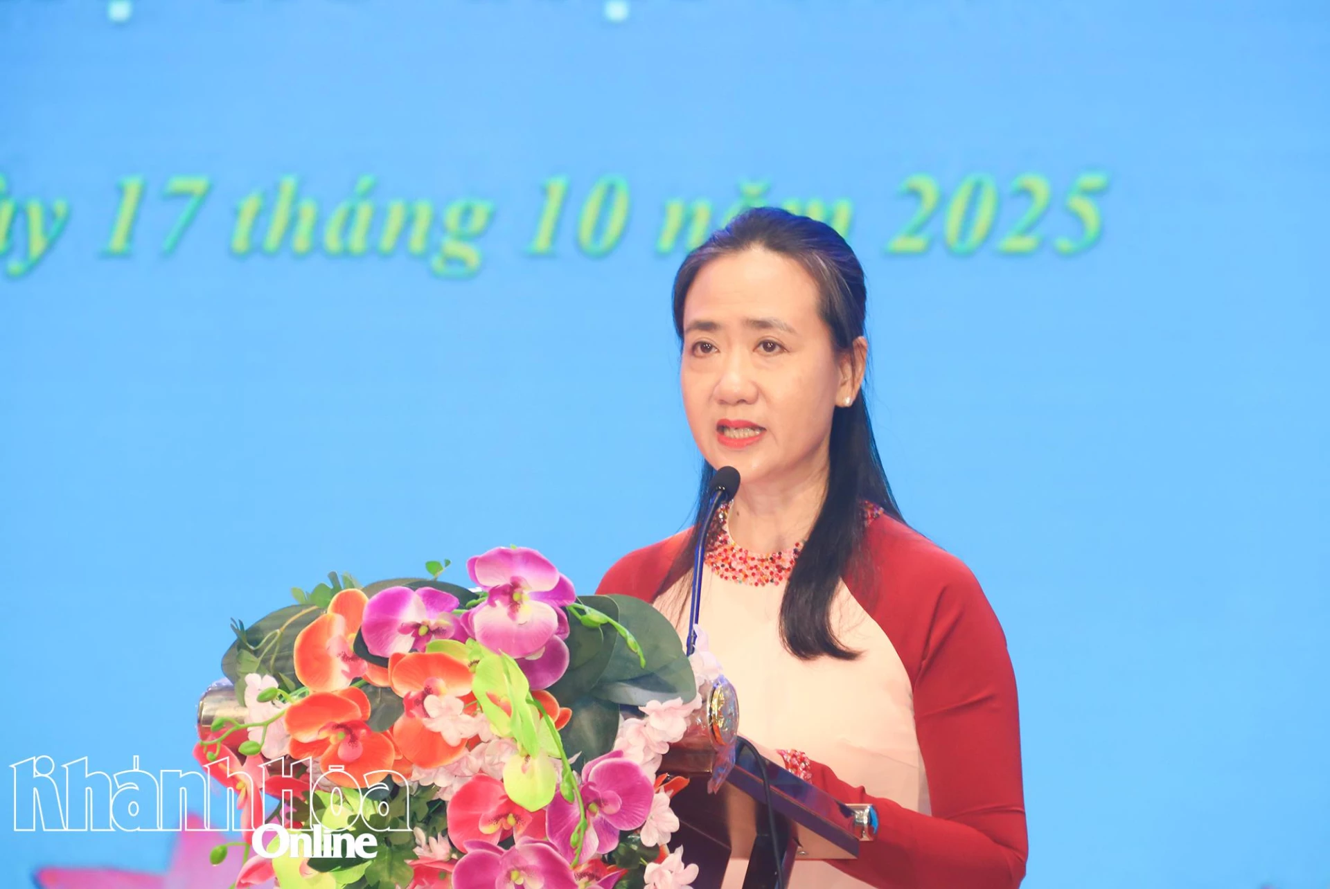 Genosse Nguyen Quynh Nga – Vizepräsident des Provinzkomitees der Vietnamesischen Vaterlandsfront, Präsident der Provinziellen Vietnamesischen Frauenunion – ließ den 95. Jahrestag der Gründung der Vietnamesischen Frauenunion und den vietnamesischen Frauentag Revue passieren.
