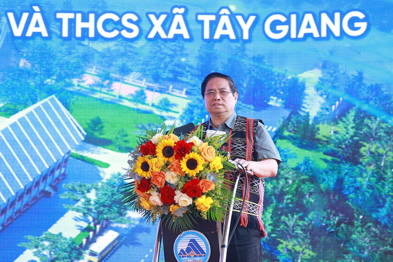 3-tay-giangz7123548199269-ebe6129907b93009a5f278cd1491e1a7.jpg