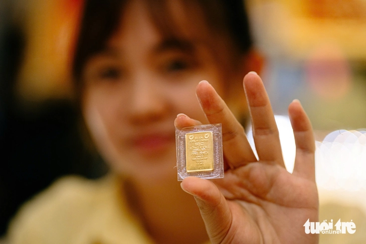 Giá vàng lên 153 triệu đồng/lượng
