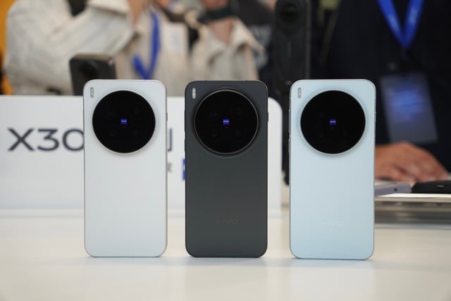 vivo X300-serien lansert: tar mobilfotografering til et profesjonelt nivå – Bilde 1. vivo X300 Series ra mắt: đưa nhiếp ảnh di động lên tầm chuyên nghiệp- Ảnh 1.