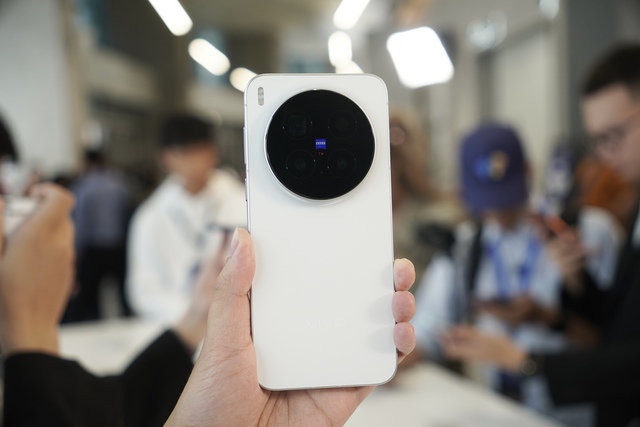 vivo X300-serien lansert: tar mobilfotografering til et profesjonelt nivå – bilde 2. vivo X300 Series ra mắt: đưa nhiếp ảnh di động lên tầm chuyên nghiệp- Ảnh 2.