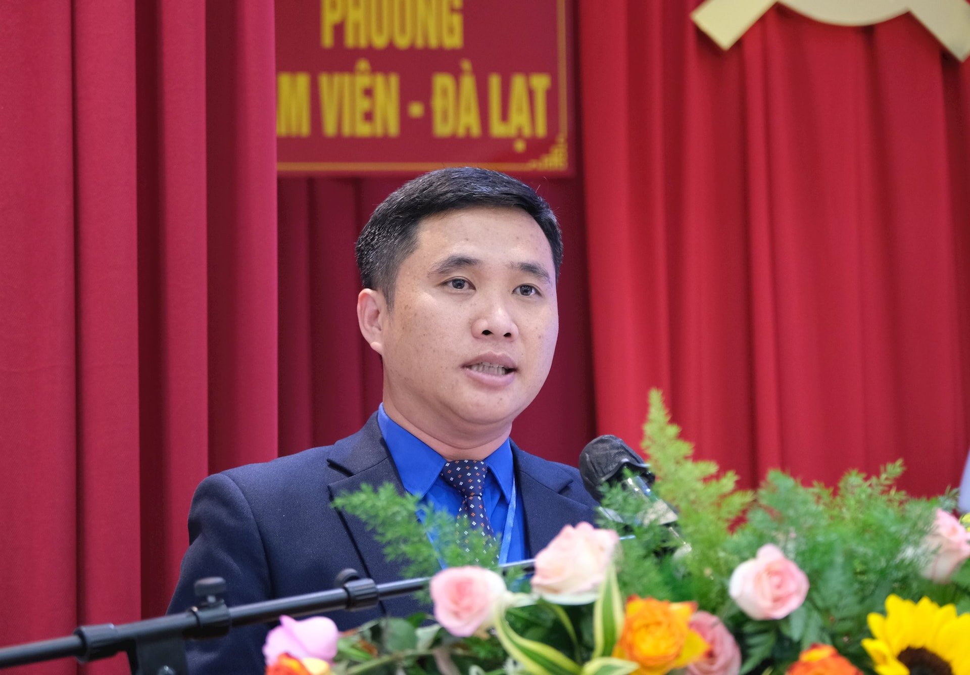 지방 청년 연합 사무국장 Truong Minh Quang이 대회에서 연설했습니다.