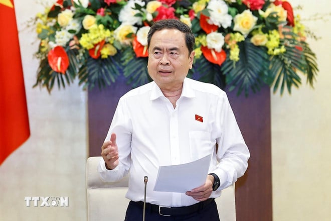 ttxvn-be-mac-phien-hop-thu-50-cua-uy-ban-thuong-vu-quoc-hoi-17-3.jpg