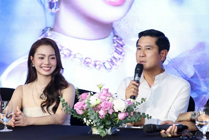 Ho Hoai Anh 'អរគុណសម្រាប់ពេលវេលាស្ងប់ស្ងាត់ក្នុងការគិត' - រូបថត 1 ។ Hồ Hoài Anh - Ảnh 1.