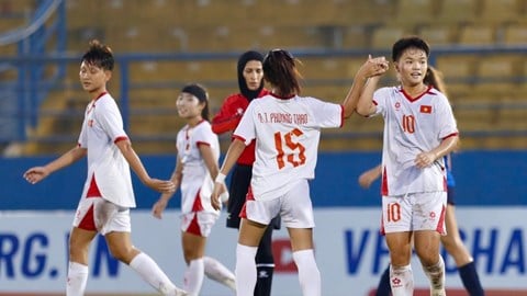 حقق منتخب فيتنام للسيدات تحت 17 عامًا فوزًا كبيرًا في اليوم الافتتاحي لتصفيات كأس آسيا تحت 17 عامًا 2026
