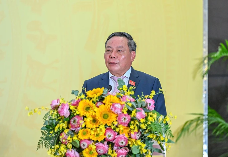Lãnh đạo Hà Nội khẳng định không di dời toàn bộ trường đại học ra khỏi nội đô - Ảnh 1.