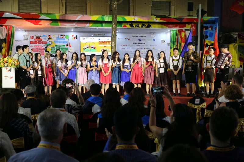 Le Festival allemand 2025 célèbre 50 ans de relations entre le Vietnam et l'Allemagne -0