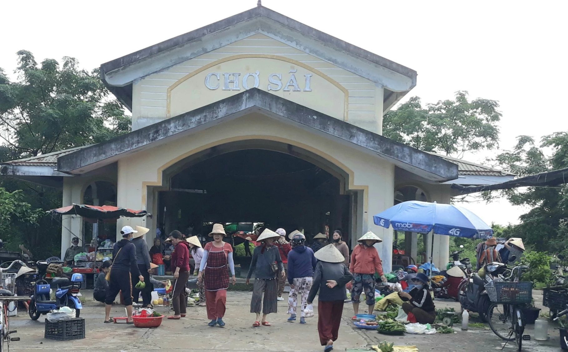 ຕະຫຼາດ​ໄຊ​ປະກອບສ່ວນ​ປົກ​ປັກ​ຮັກສາ​ບັນດາ​ຄຸນຄ່າ​ວັດທະນະທຳ, ປະຫວັດສາດ​ຂອງ​ບ້ານ​ເກີດ​ເມືອງ​ນອນ - ພາບ: N.V.