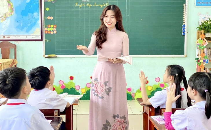 giáo viên - Ảnh 1.