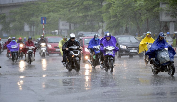The Northeast region has scattered showers and thunderstorms.