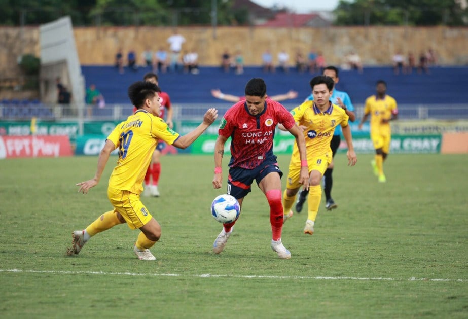 Komentar pertandingan SLNA vs CAHN, pukul 18.00, 18 Oktober: Akankah pergantian jenderal mengubah nasib? - foto 2