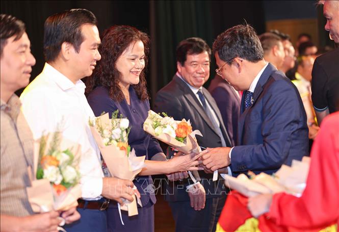 ចំណងជើងរូបថត