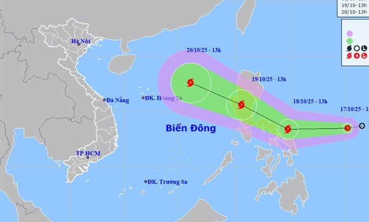 Bản đồ dự báo đường đi, khu vực ảnh hưởng của áp thấp nhiệt đới gần Biển Đông. (Nguồn: NCHMF)