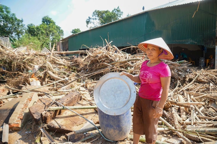 Thai Nguyen spends more than 360 billion VND to help people recover after storm No. 11 - Photo 2. thái nguyên - Ảnh 2.