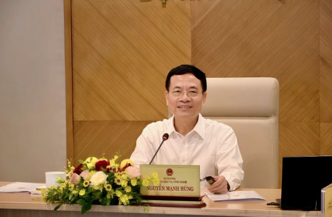 Minister van Wetenschap en Technologie spreekt op de conferentie. Bộ trưởng Bộ Khoa học và Công nghệ phát biểu tại Hội nghị.