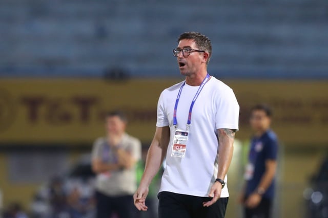 HLV Kewell đau xót ‘Hà Nội phải trả giá đắt’, HLV Ninh Bình 'Hoàng Đức hay như người ngoài hành tinh’- Ảnh 2.