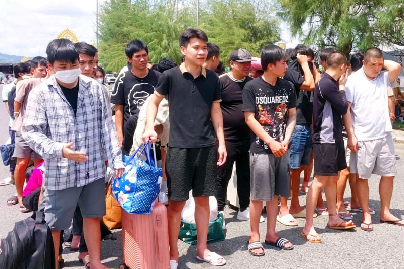 Menerima 48 warga negara Vietnam yang kembali dari Kamboja -0