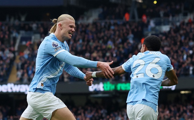 Chelsea khiến HLV Postecoglou bị sa thải sau… 39 ngày, 'quái vật' Haaland cứu rỗi Man City- Ảnh 3.