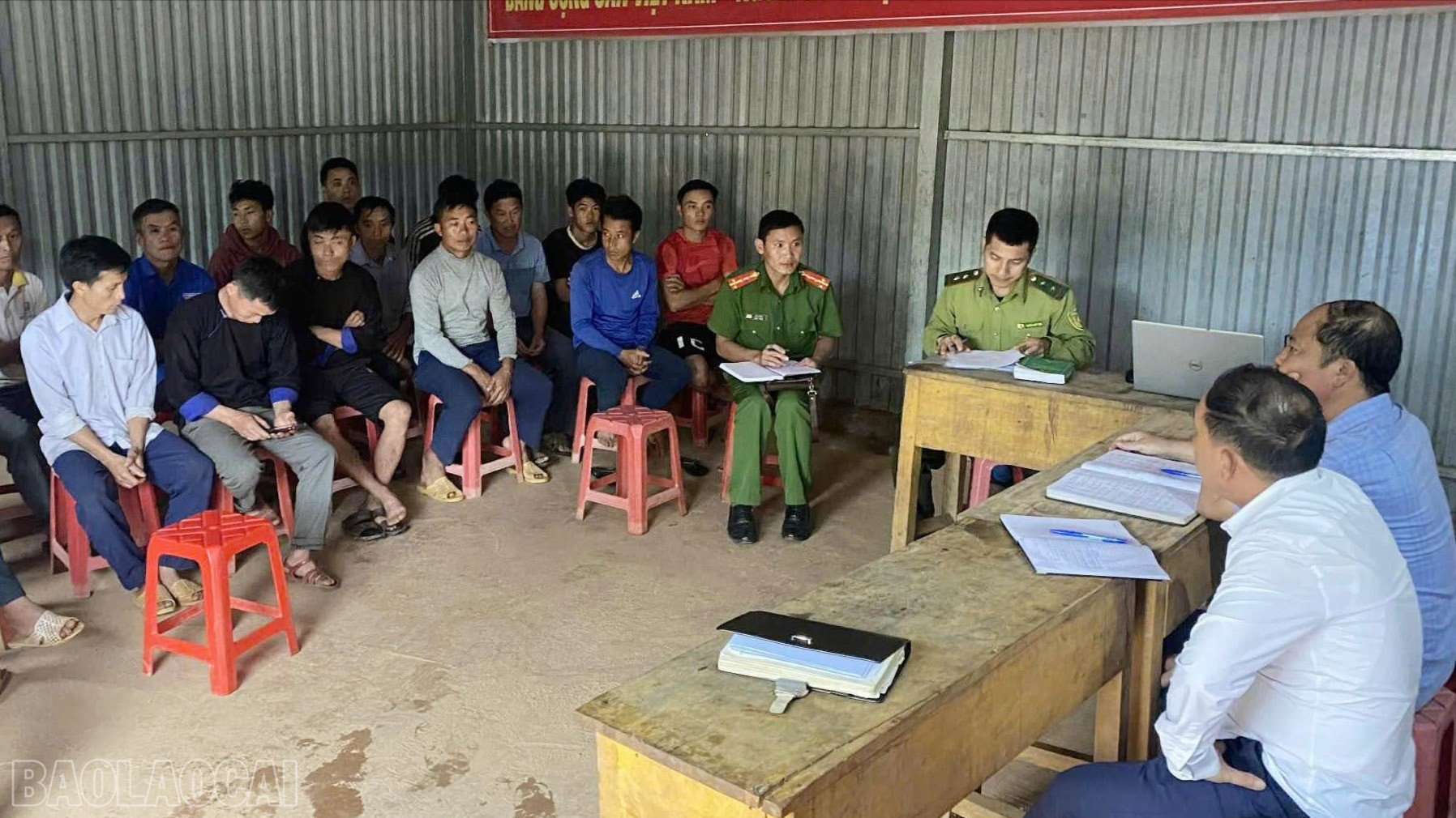 baolaocai-bl_hop-tuyen-truyen-cong-tac-bao-ve-rung-230.jpg