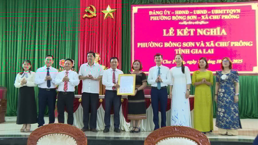 ky-ket-chuong-trinh-ket-nghia-giua-hai-dia-phuong.jpg