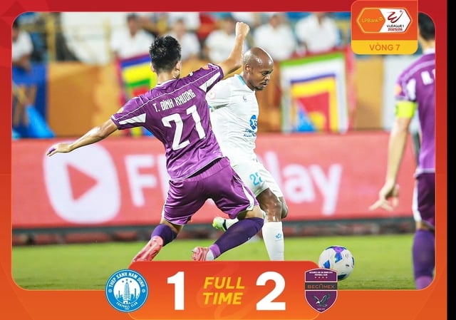 Bảng xếp hạng V-League mới nhất: Ninh Bình độc chiếm ngôi đầu, Nam Định rơi sâu hoắm còn HAGL ở đâu?- Ảnh 2.