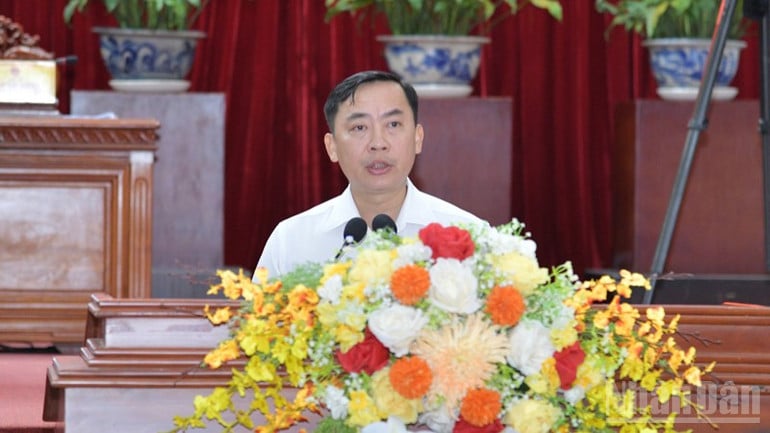 ndo_br_a3-2159.jpg