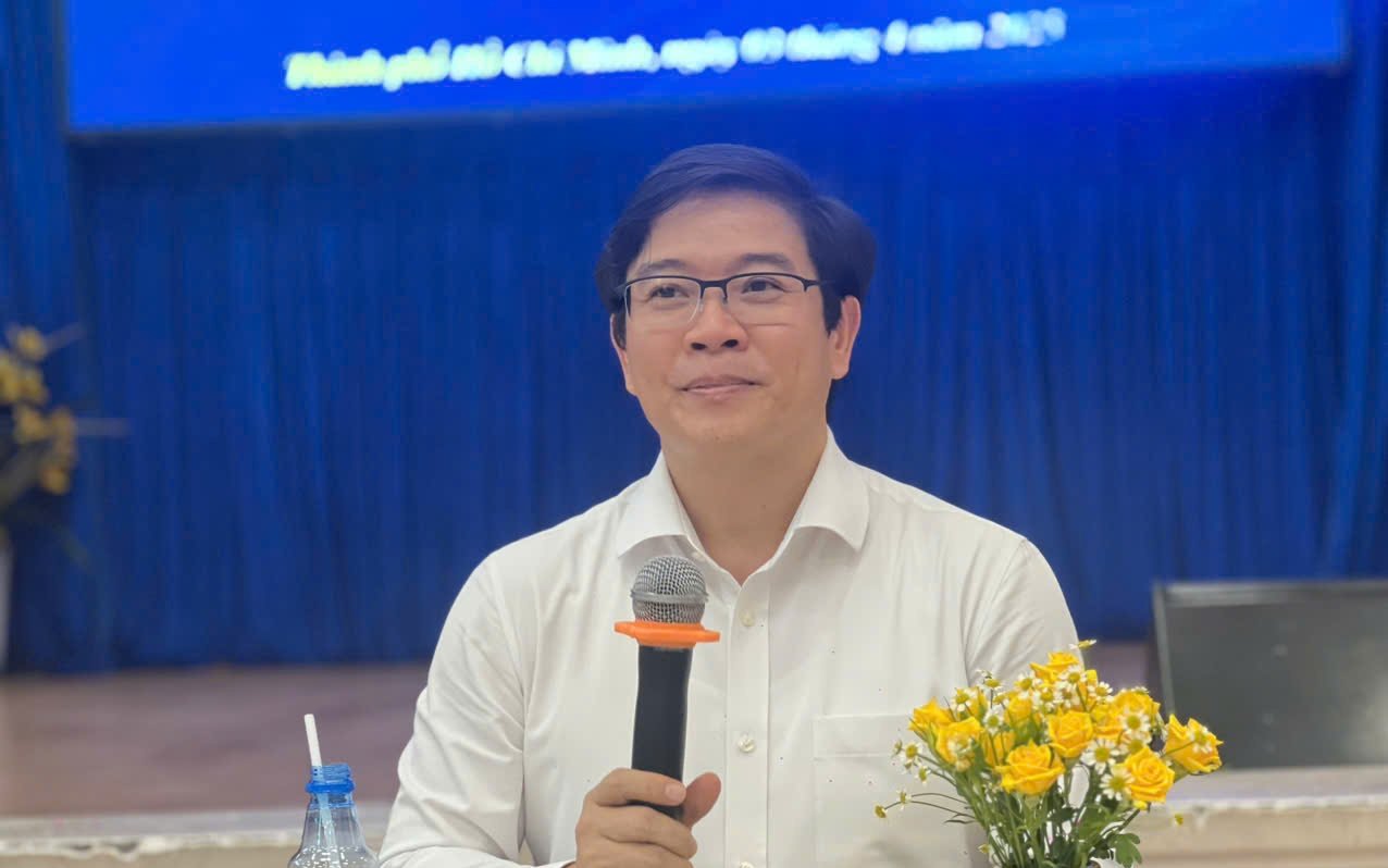Những nội dung nào giáo viên phải dạy miễn phí cho học sinh? - Ảnh 2.