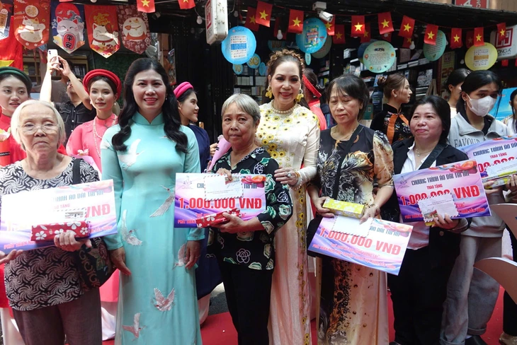 thợ may - Ảnh 3.