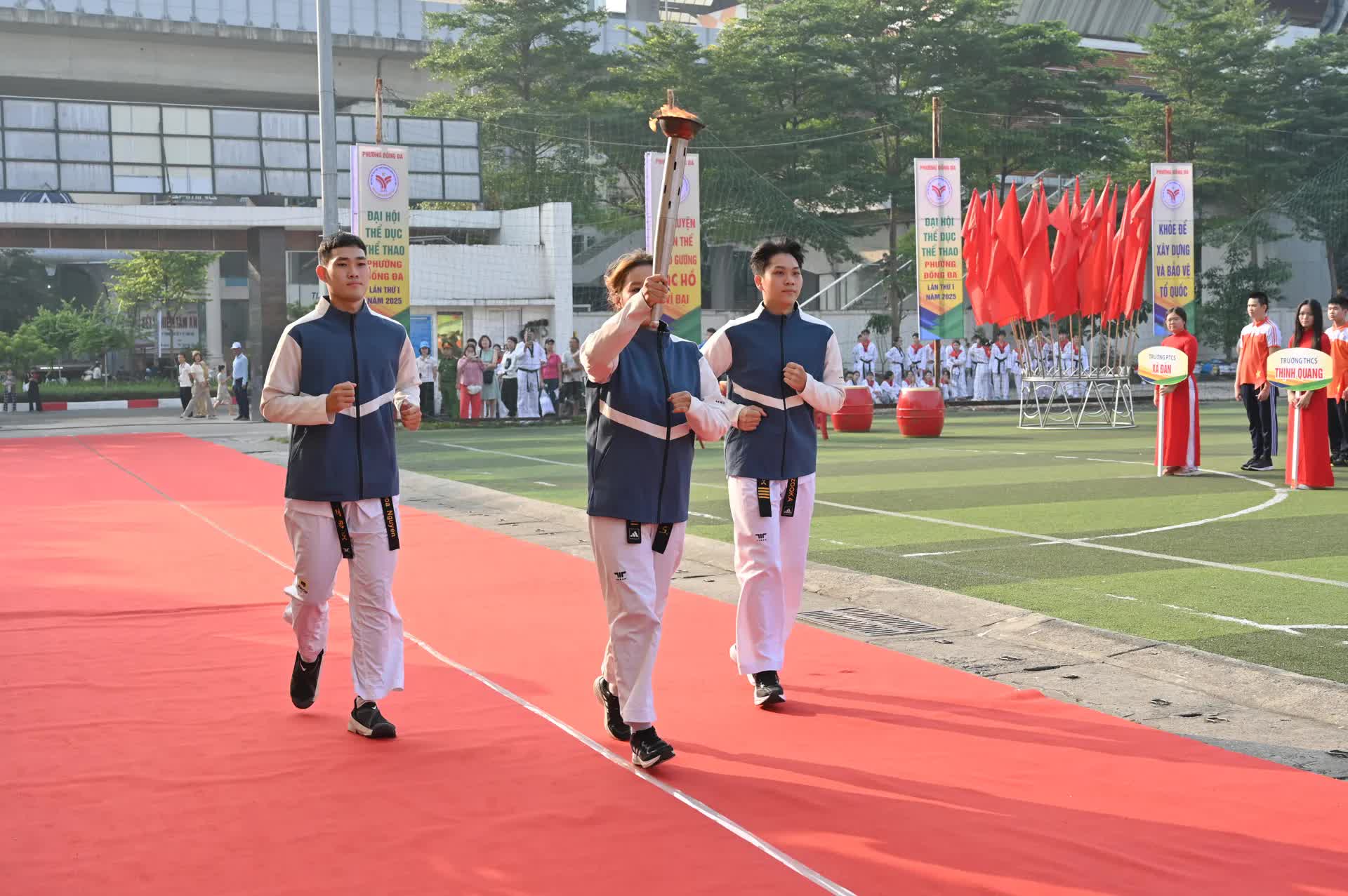Phường Đống Đa khai mạc Đại hội Thể dục thể thao lần thứ I năm 2025- Ảnh 1.