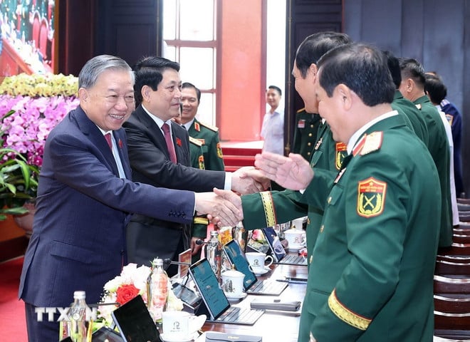 ttxvn-tong-bi-thu-be-mac-dai-hoi-dang-bo-quan-doi-4.jpg