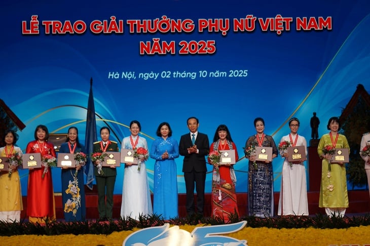 Tổng Bí thư Tô Lâm gợi mở 10 nhiệm vụ cho Hội Liên hiệp Phụ nữ Việt Nam - Ảnh 4.