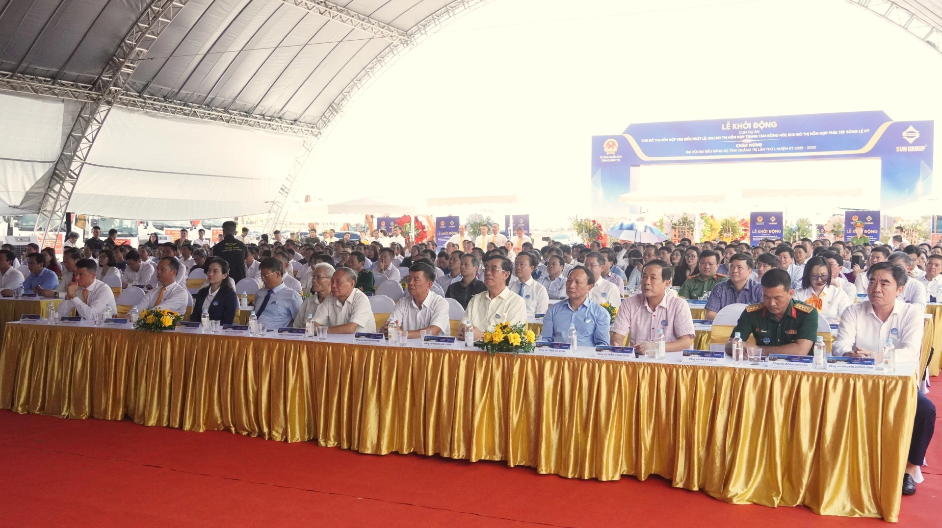 Delegierte bei der Zeremonie - Foto: Quoc Viet
