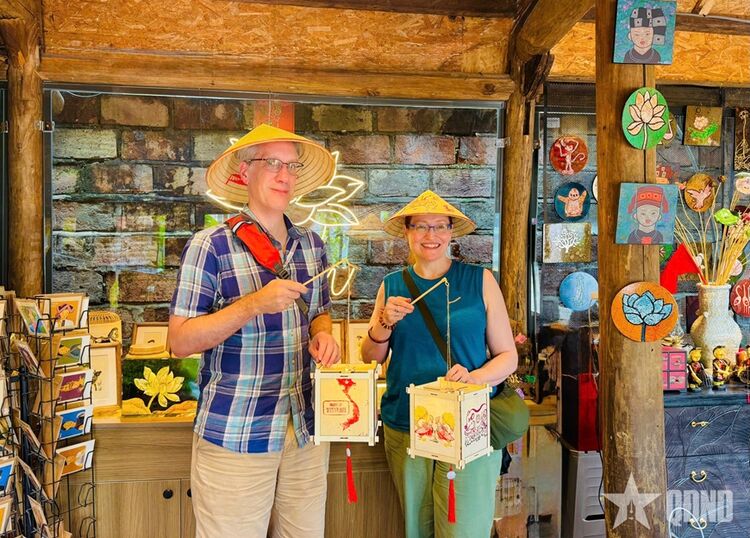 Du lịch tăng tốc nhờ chính sách miễn thị thực