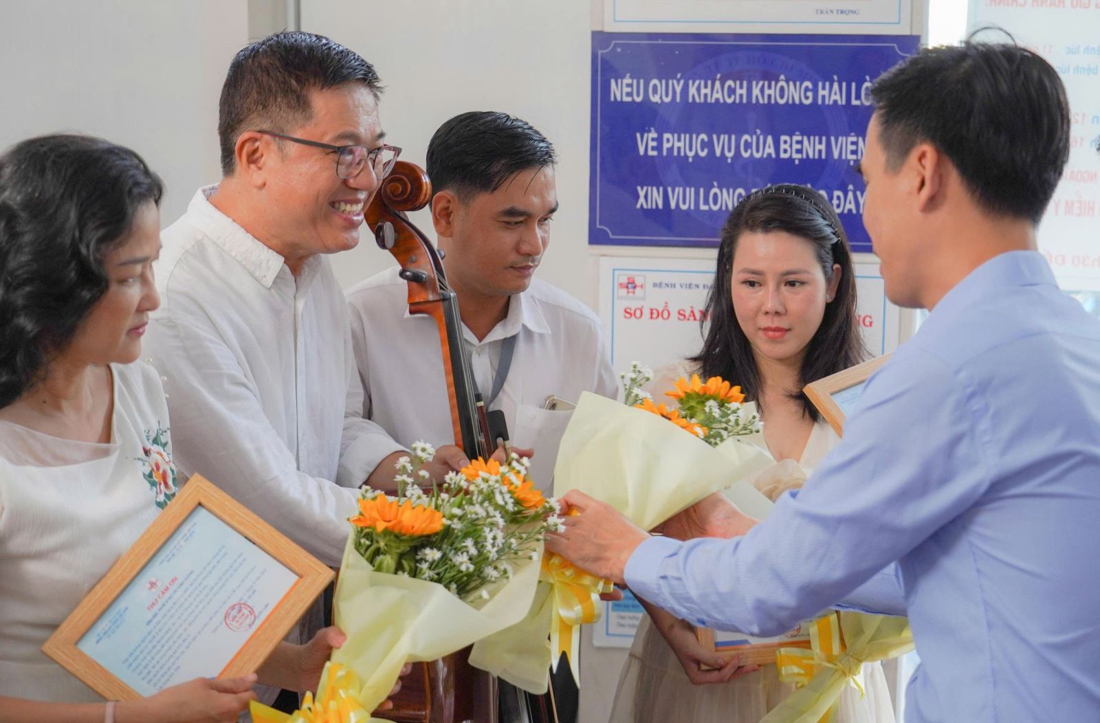 ចំណងជើងរូបថត