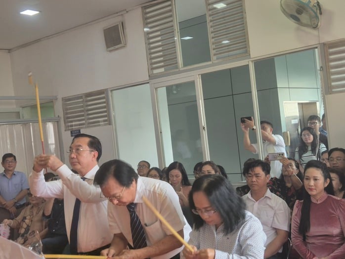 NSƯT Bảo Quốc, NSƯT Thành Lộc… tụ hội tại Nhà thờ Tổ- Ảnh 7.
