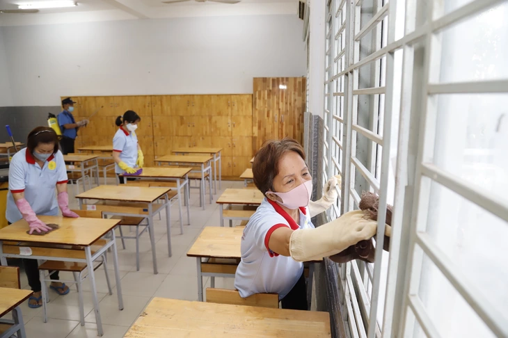 Tiêu chí 300 phòng học/10.000 dân ở TP.HCM còn nhiều thách thức- Ảnh 1.