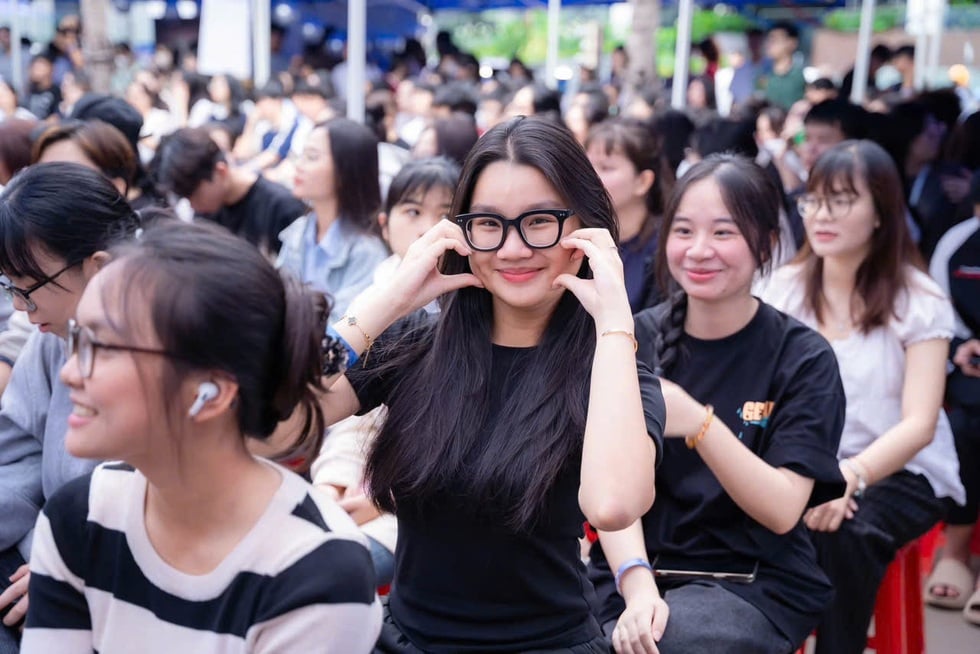 Sáp nhập đại học: Sẽ có làn sóng dịch chuyển giảng viên từ công sang tư? - 3