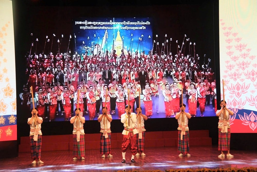 Melody of friendship, full of solidarity - photo 6