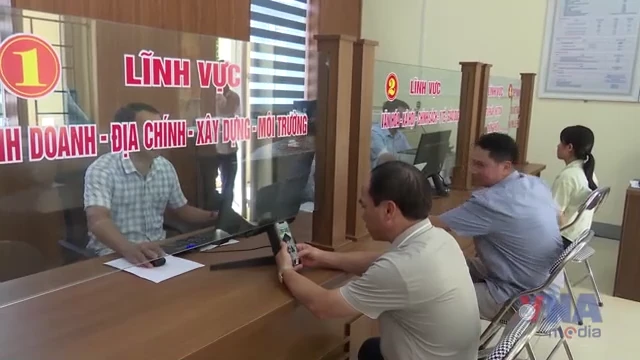 Hơn 36.000 người nhận chế độ nghỉ hưu sớm do tinh giản bộ máy trước ngày 15/10