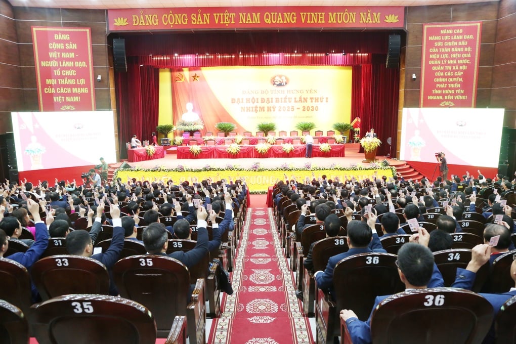 Hưng Yên khai mạc phiên trù bị Đại hội Đảng bộ tỉnh lần thứ I - 1