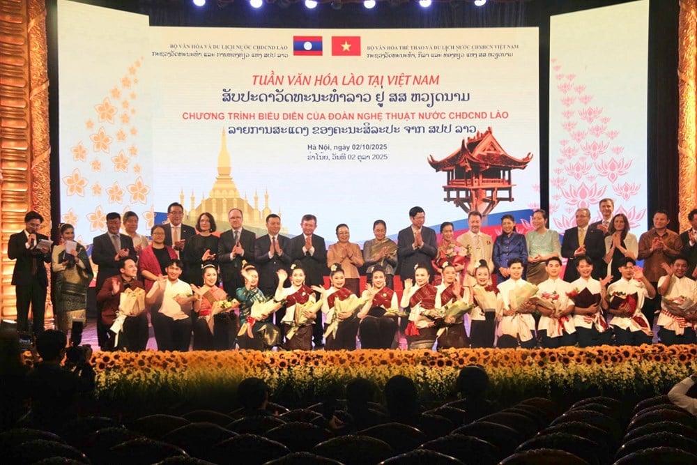 Melody of friendship, full of solidarity - photo 13