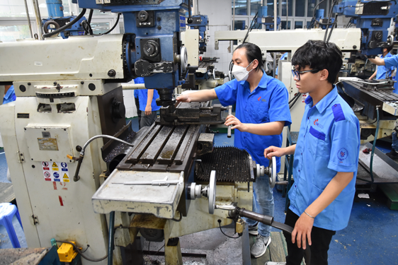 Sắp xếp lại hệ thống đại học là tất yếu (*): 